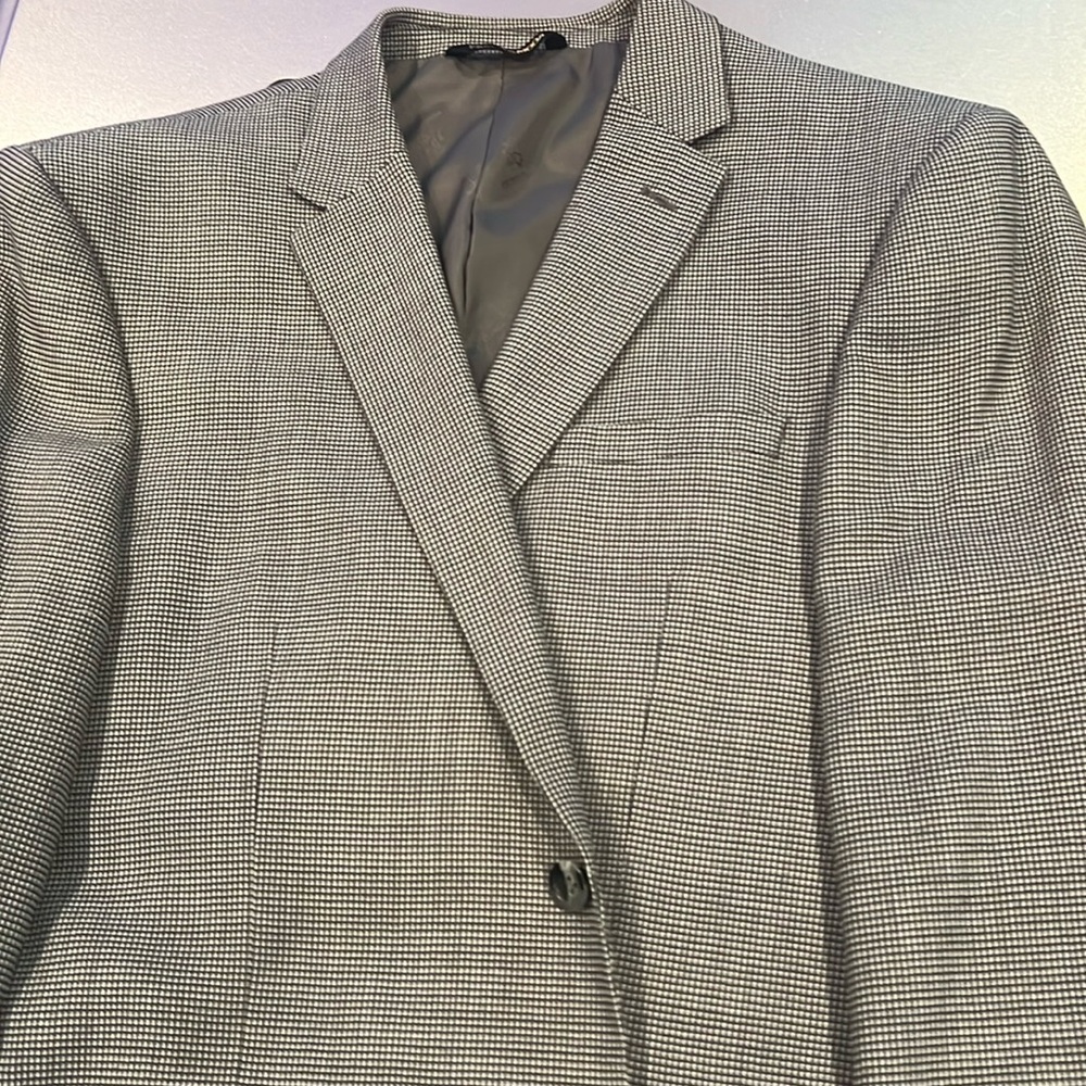 Gorgeous Pronto Moda 100% cashmere tweed, gray, black fabric designed in Italy
